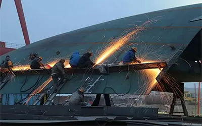 Disco abrasivo para construcción naval